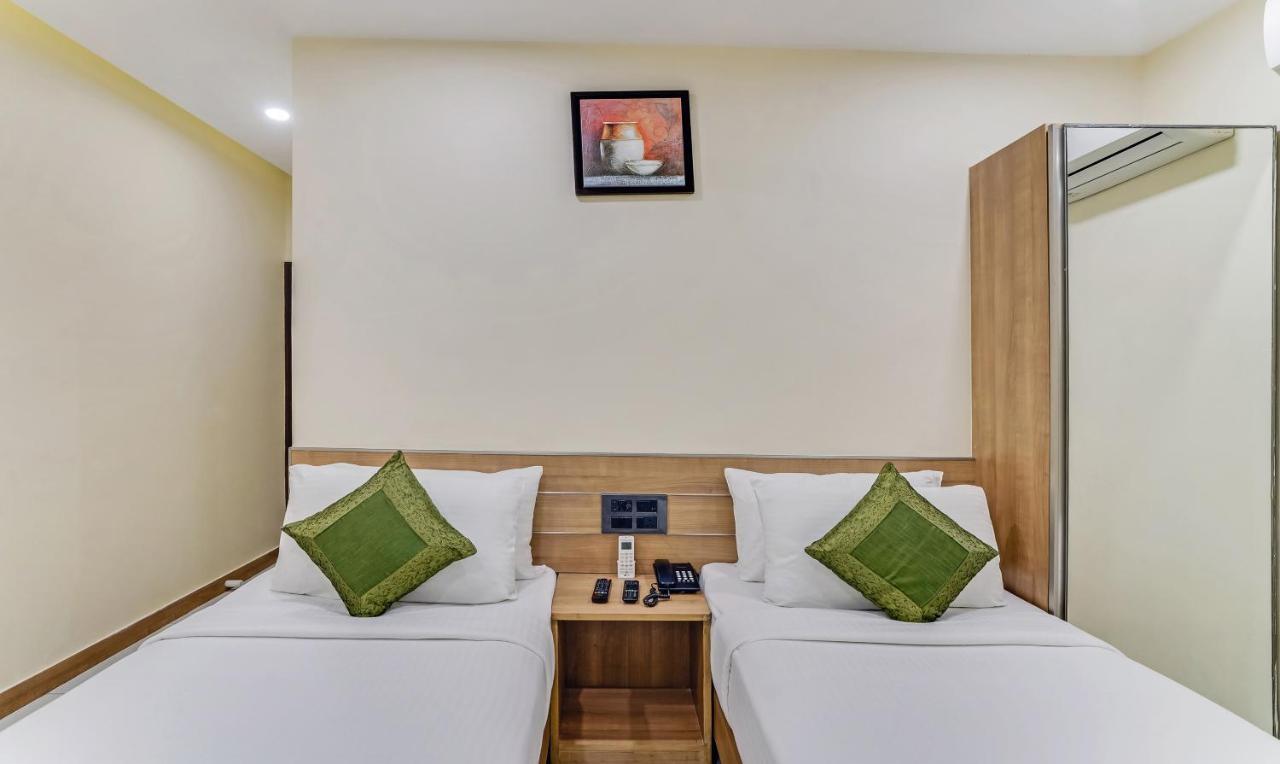 Treebo The Pearl Hotel 3*