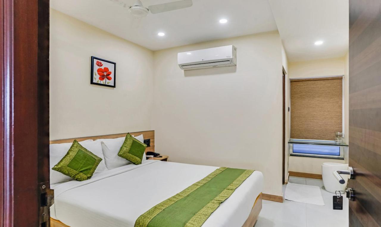 Treebo The Pearl Hotel 3*